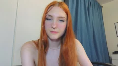 Snapshot of olivia_rid chatting on 01.26.25 OLIVIA online show from 01.26.25