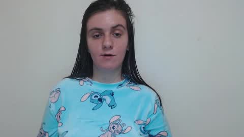 Snapshot of oliviasager chatting on 01.01.25 Mistress Olivia online show from 01.01.25