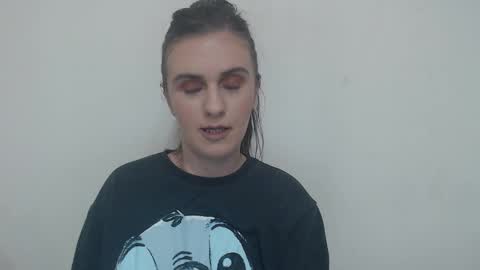 Snapshot of oliviasager chatting on 02.19.25 Mistress Olivia online show from 02.19.25