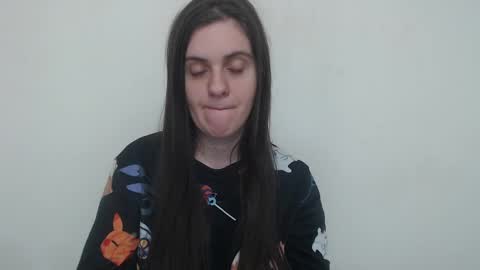 Snapshot of oliviasager chatting on 03.02.25 Mistress Olivia online show from 03.02.25
