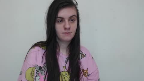 Snapshot of oliviasager chatting on 03.08.25 Mistress Olivia online show from 03.08.25