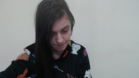 Snapshot of oliviasager chatting on 03.09.25 Mistress Olivia online show from 03.09.25