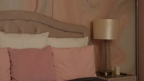 Snapshot of oliviasway chatting on 12.05.24 OliviaSway online show from 12.05.24