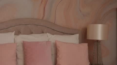 Snapshot of oliviasway chatting on 01.24.25 OliviaSway online show from 01.24.25