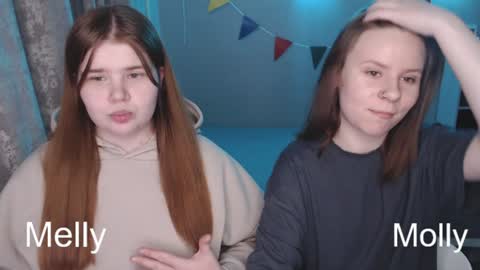 Snapshot of omellyoo chatting on 01.09.25 MellY online show from 01.09.25