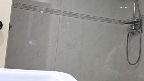 Snapshot of ooohhlalaa chatting on 11.09.25 ooohhlalaa online show from 11.09.25