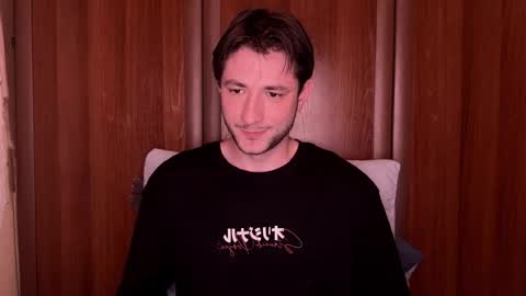 Snapshot of origamicat chatting on 11.03.25 origamicat online show from 11.03.25