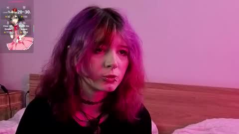 Snapshot of orvacurington chatting on 09.11.25 Ashley online show from 09.11.25