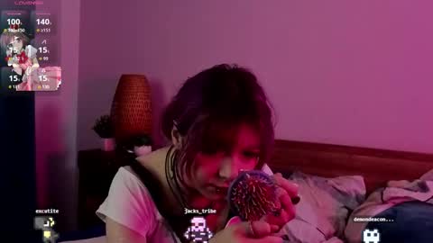 Snapshot of orvacurington chatting on 09.15.25 Ashley online show from 09.15.25