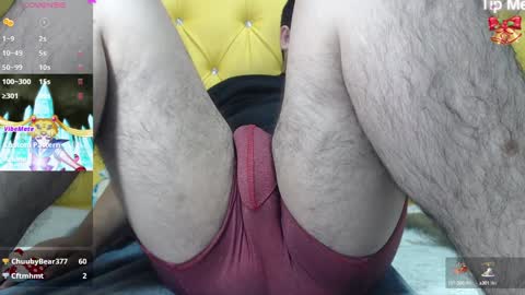 Snapshot of oso_gael chatting on 12.14.24 Bear Gael online show from 12.14.24