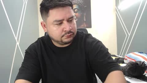 Snapshot of oso_gael chatting on 01.19.25 Bear Gael online show from 01.19.25