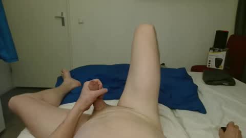 Snapshot of oudzktjong chatting on 11.08.25 kars online show from 11.08.25