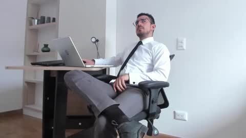 Snapshot of pablo_rincon95 chatting on 02.12.25 pablo rincon95 online show from 02.12.25