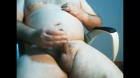 Snapshot of pajero1976 chatting on 10.14.25 pajero1976 online show from 10.14.25