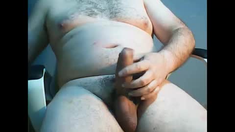 Snapshot of pajero1976 chatting on 10.26.25 pajero1976 online show from 10.26.25