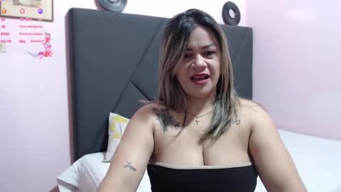 Snapshot of pamela_echeverria chatting on 10.16.25 pamela_echeverria online show from 10.16.25