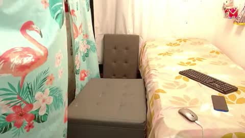 Snapshot of pamela_vasquez chatting on 10.15.25 diana online show from 10.15.25