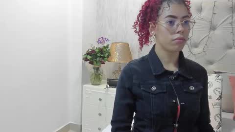 Snapshot of pamelamiler_ chatting on 10.02.25 TELL ME PAMELLA AND GIVE ME A GOOD GRADE ITS IMPORTANT online show from 10.02.25