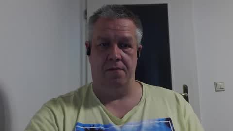 Snapshot of para3214 chatting on 10.11.25 para3214 online show from 10.11.25