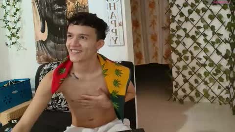 Snapshot of patrick_phoenix chatting on 10.25.25     online show from 10.25.25