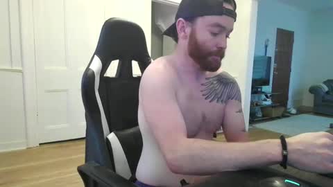 Snapshot of paul9333 chatting on 12.17.24 shy online show from 12.17.24