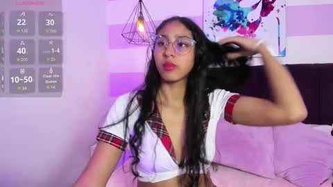 Pau  online show from 10.11.25