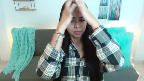 Paulinna online show from 02.22.25