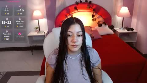Maria Paula online show from 10.15.25