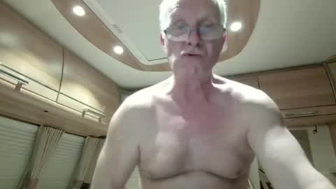 Snapshot of paull56r_ chatting on 03.10.25 Hi Im Paul online show from 03.10.25