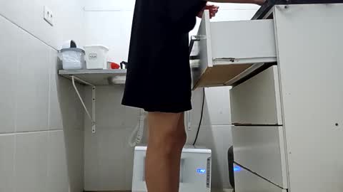 Snapshot of paumedio_tropa chatting on 10.12.25 paumedio_tropa online show from 10.12.25