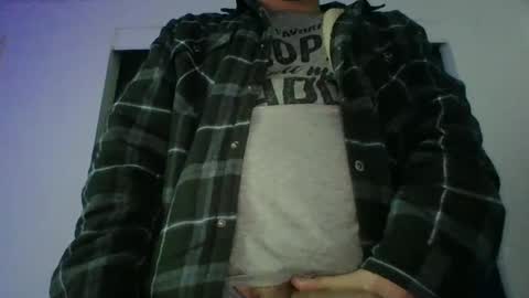 Snapshot of pawgpusslover chatting on 01.13.25 pawgpusslover online show from 01.13.25