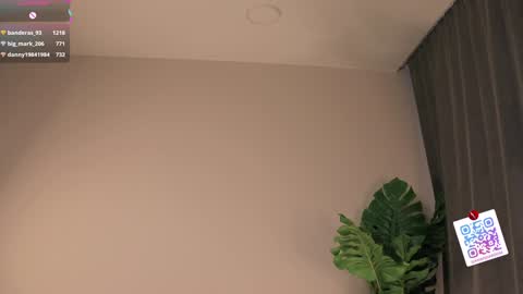 Snapshot of pekadark chatting on 03.11.25  HERES ALICE  WELCOME EVERYONE LOVENSE DOMI REACT TO YOUR TIPS LETS MAKE A GREAT SHOW TOGETHER  online show from 03.11.25