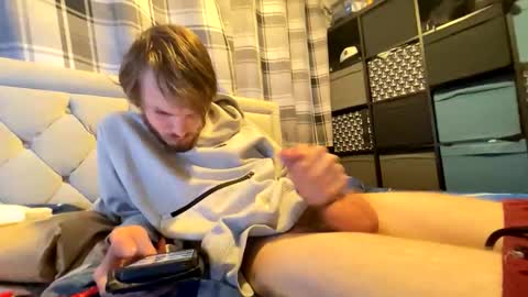 Snapshot of penguin666778 chatting on 10.07.25 Penguin online show from 10.07.25