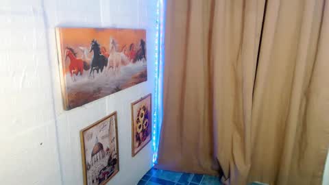 Snapshot of perfect_angel69 chatting on 12.03.24 call me angel online show from 12.03.24