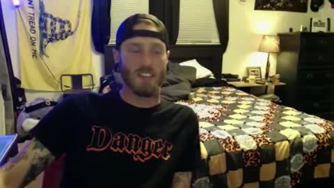 Snapshot of perfectwetfit chatting on 10.18.25 ThePerfectFit online show from 10.18.25