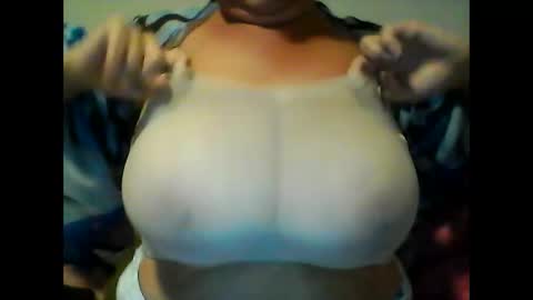 perlita070822 online show from 02.01.25