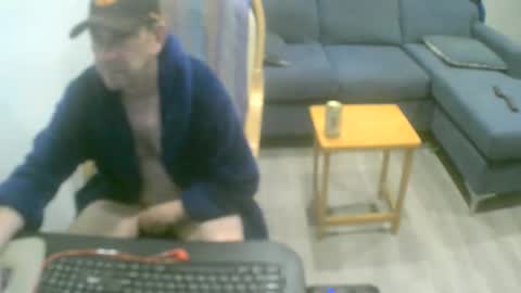 Snapshot of perver696969 chatting on 10.20.25 sex adicted online show from 10.20.25