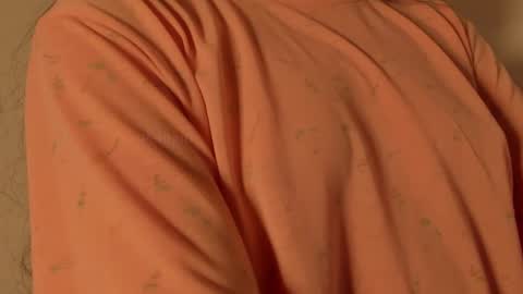 Snapshot of petitgirl_ chatting on 03.05.25 J A S S online show from 03.05.25