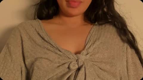 Snapshot of petitgirl_ chatting on 09.20.25 J A S S online show from 09.20.25