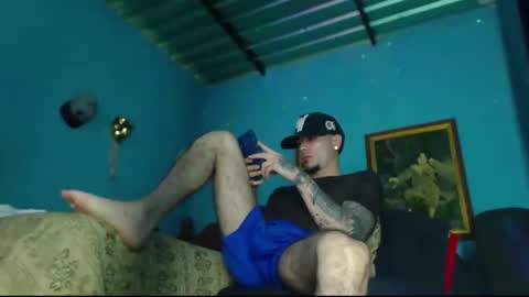 Snapshot of phlilloyhighclouds chatting on 12.13.24 phlilloyhighclouds online show from 12.13.24