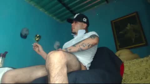 Snapshot of phlilloyhighclouds chatting on 12.31.24 phlilloyhighclouds online show from 12.31.24