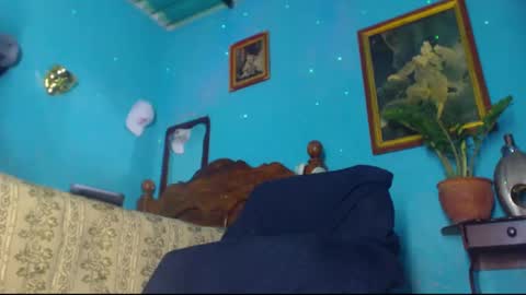 Snapshot of phlilloyhighclouds chatting on 01.20.25 phlilloyhighclouds online show from 01.20.25