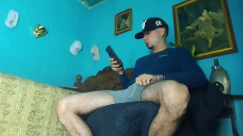 Snapshot of phlilloyhighclouds chatting on 01.25.25 phlilloyhighclouds online show from 01.25.25