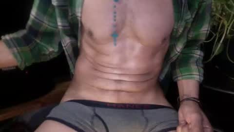 Snapshot of pict8kr chatting on 02.09.25 BEDBULL online show from 02.09.25