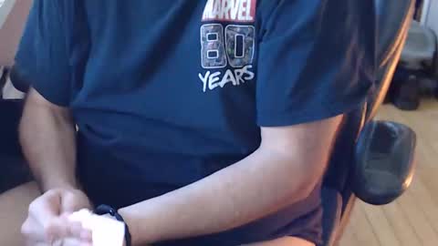 Snapshot of pimprobo chatting on 11.04.25 Pimp Robo online show from 11.04.25