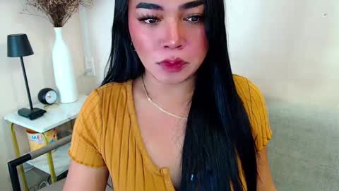 Snapshot of pinaymorena69 chatting on 12.28.24 Just cath  online show from 12.28.24