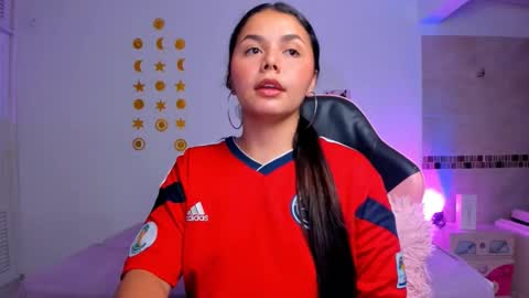 Snapshot of pinkpantherr_ chatting on 11.15.25 Sarah .. online show from 11.15.25