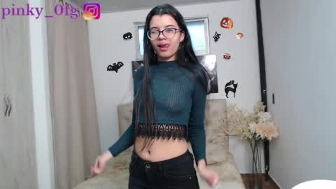 pinky_f00x online show from 10.16.25