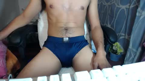 Snapshot of pinoy_studz chatting on 02.06.25 pinoy_studz online show from 02.06.25