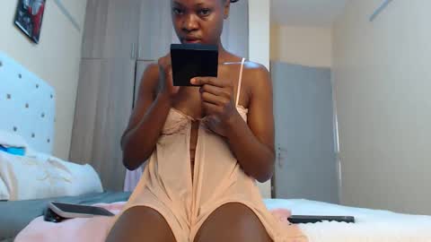 Pixie online show from 10.21.25